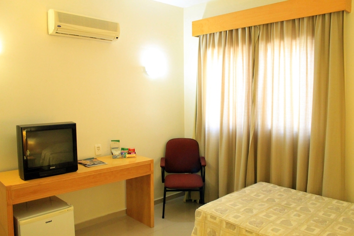 Imagen de la habitación del Hotel Golden Park Campinas Viracopos. Foto 7