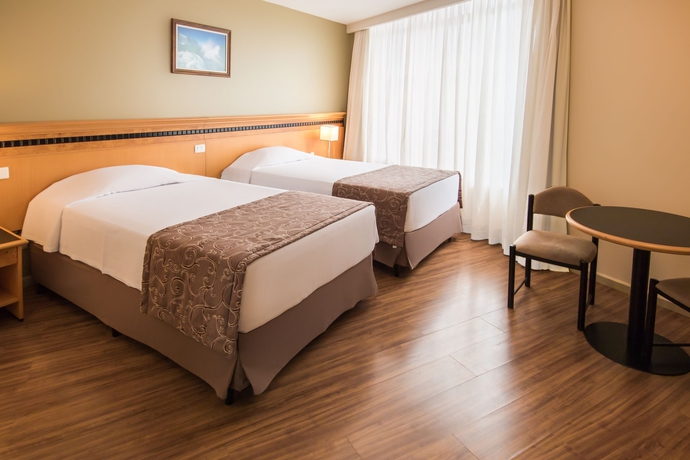 Imagen de la habitación del Hotel Golden Park Internacional Foz and Conven&ccedil;&otilde;es. Foto 7