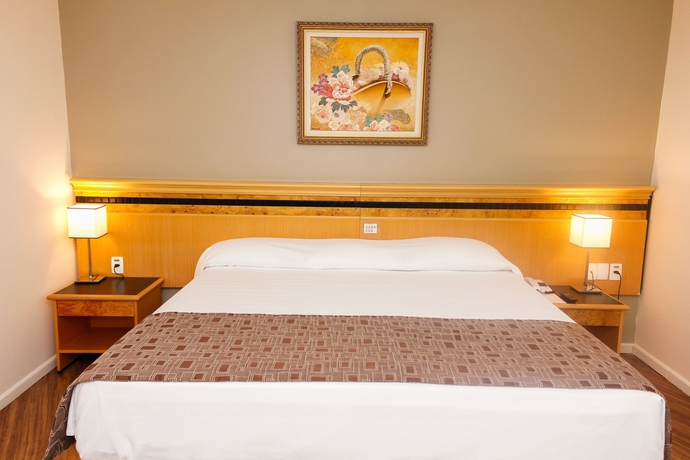 Imagen de la habitación del Hotel Golden Park Internacional Foz and Conven&ccedil;&otilde;es. Foto 18