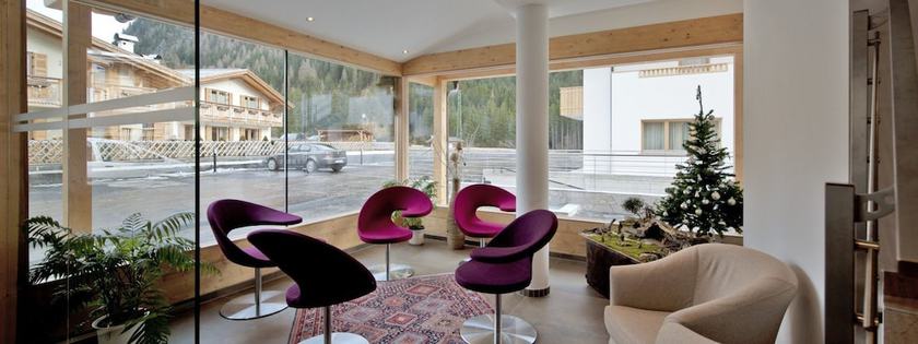 Imagen de los interiores del Hotel Golden Park Resort. Foto 19