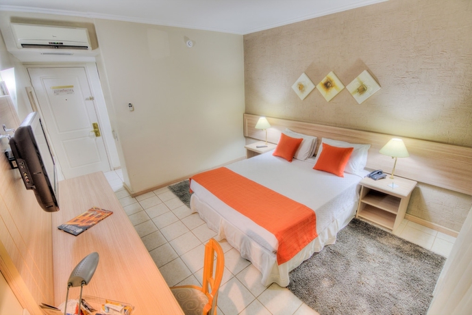 Imagen de la habitación del Hotel Golden Park Ribeir&atilde;o Preto. Foto 2
