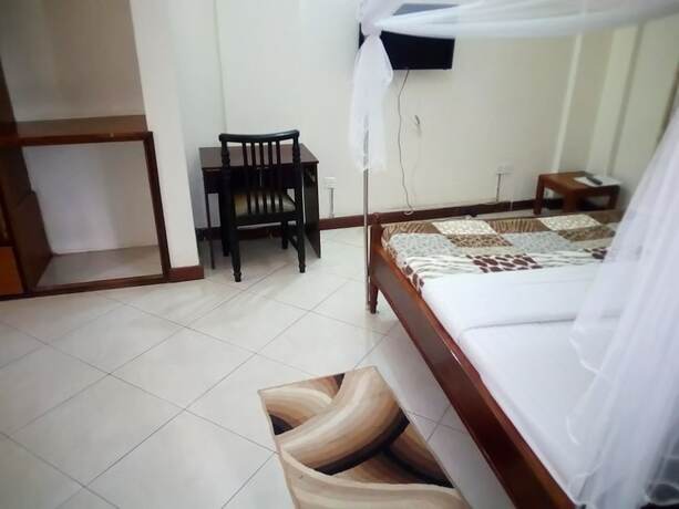 Imagen general del Hotel Golden Peace. Foto 9