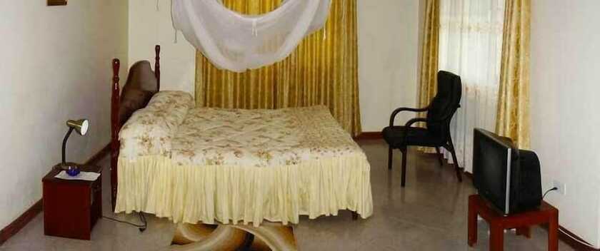 Imagen general del Hotel Golden Peace. Foto 10