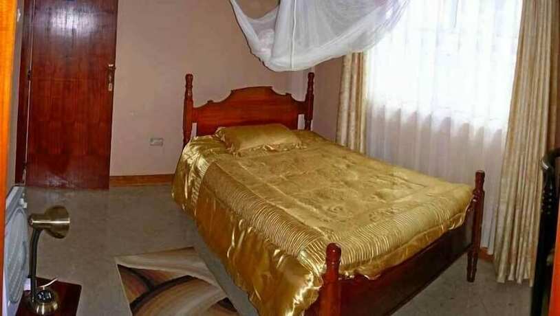 Imagen general del Hotel Golden Peace. Foto 11