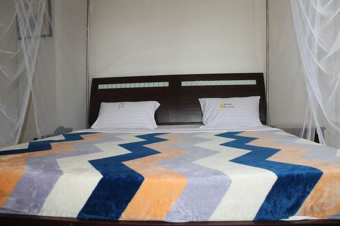 Imagen de la habitación del Hotel Golden Peace. Foto 18