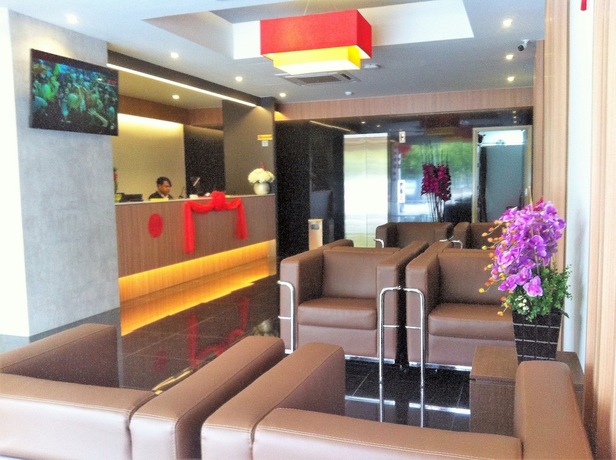 Imagen general del Hotel Golden Peak Inn. Foto 3
