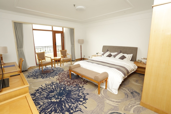 Imagen de la habitación del Hotel Golden Pebble International Convention Centre and Resort. Foto 7