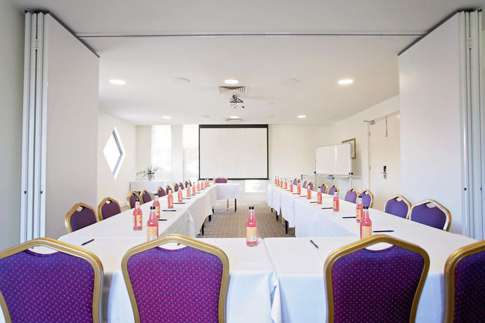 Imagen de los interiores del Hotel Golden Pebble, Melbourne. Foto 10