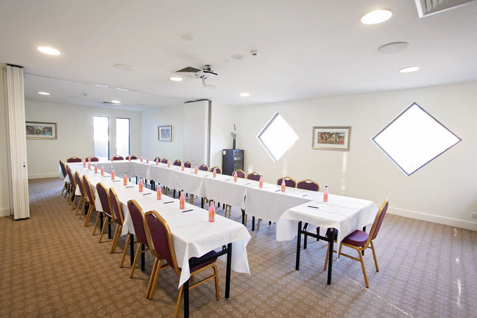 Imagen de los interiores del Hotel Golden Pebble, Melbourne. Foto 11
