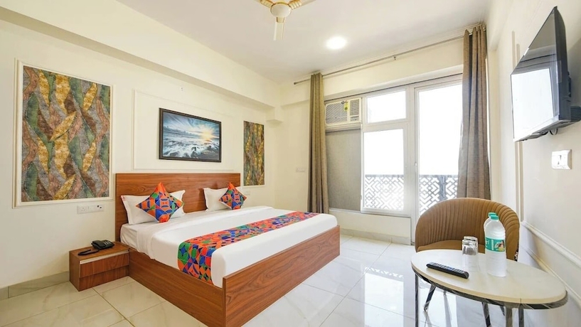 Imagen de la habitación del Hotel Golden Petals. Foto 2