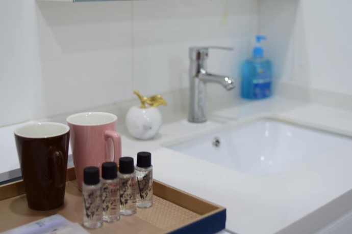 Imagen de la habitación del Hotel Golden Phoenix. Foto 8