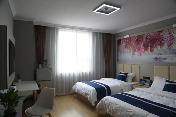 Imagen de la habitación del Hotel Golden Phoenix. Foto 9