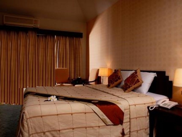 Imagen general del Hotel Golden Pine Beach Resort and Spa. Foto 9