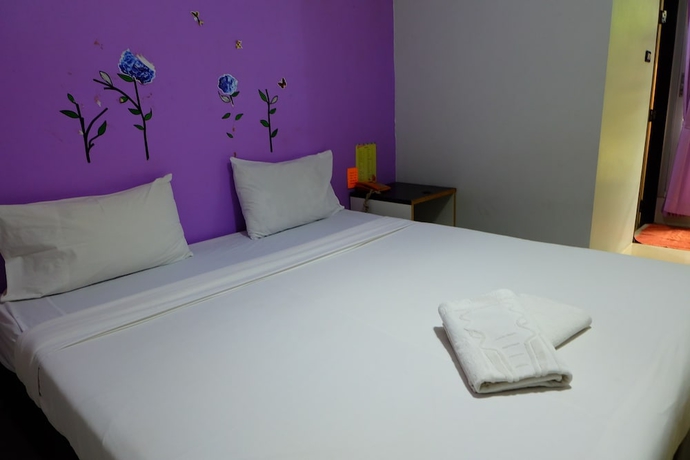 Imagen de la habitación del Hotel Golden Place Guesthouse. Foto 6