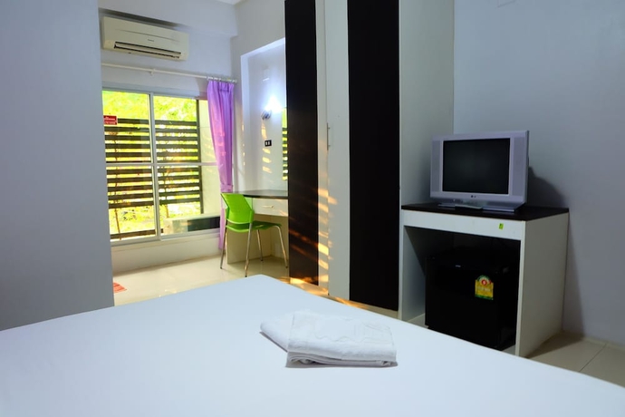 Imagen de la habitación del Hotel Golden Place Guesthouse. Foto 14