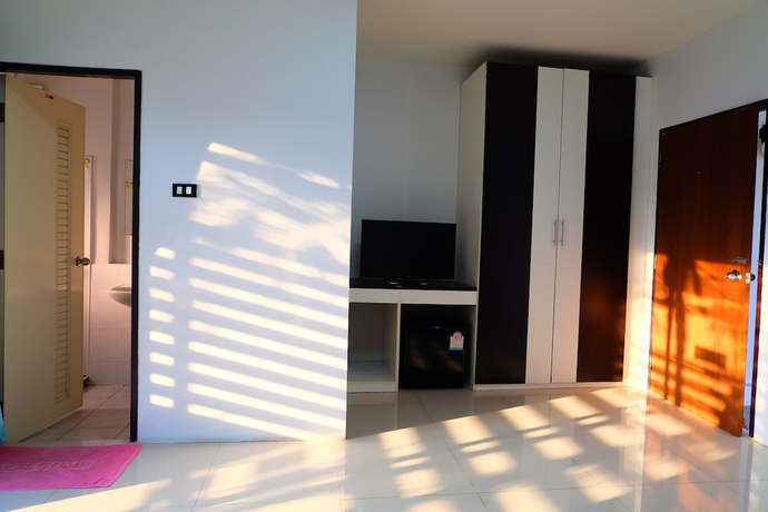 Imagen de la habitación del Hotel Golden Place Guesthouse. Foto 17