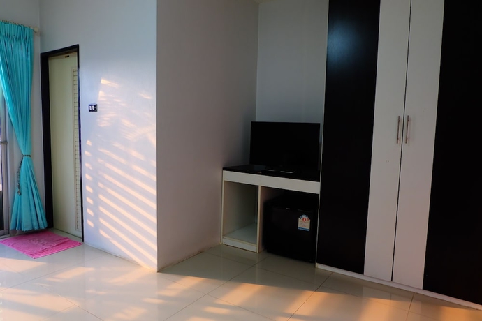 Imagen de la habitación del Hotel Golden Place Guesthouse. Foto 18