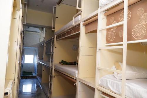 Imagen de la habitación del Hotel Golden Plaza. Foto 17