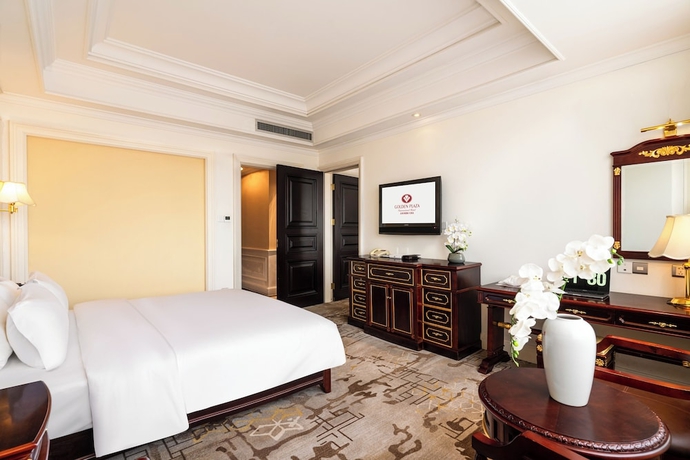 Imagen de la habitación del Hotel Golden Plaza International. Foto 5