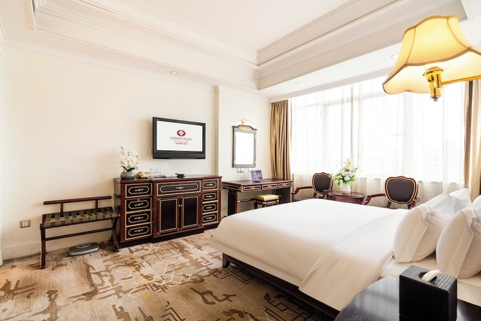 Imagen de la habitación del Hotel Golden Plaza International. Foto 14