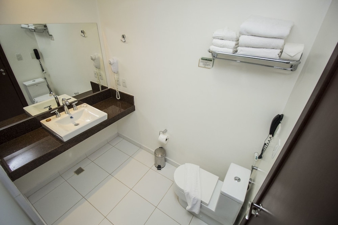 Imagen de la habitación del Hotel Golden Plaza, Porto Velho. Foto 11