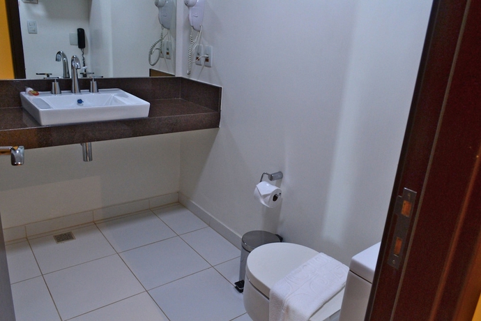 Imagen de la habitación del Hotel Golden Plaza, Porto Velho. Foto 16