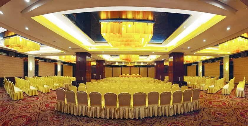Imagen de los interiores del Hotel Golden Port. Foto 5
