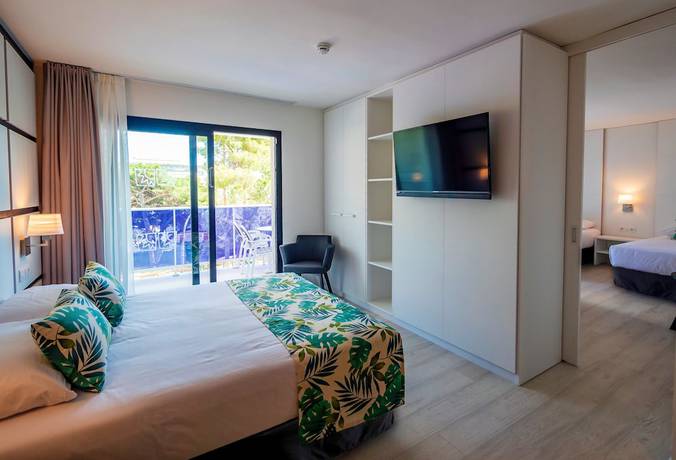 Imagen de la habitación del Hotel Golden Port Salou and Spa. Foto 12