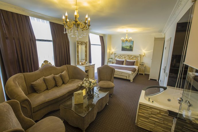 Imagen de la habitación del Hotel Golden, Pristina. Foto 3