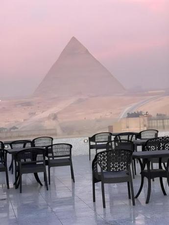 Imagen de la habitación del Hotel Golden Pyramids of the Middle East. Foto 20