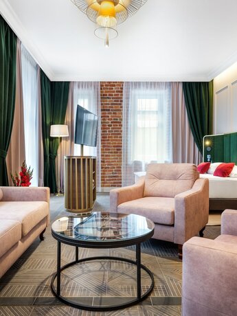 Imagen general del Hotel Golden Queen Aparthotel. Foto 4