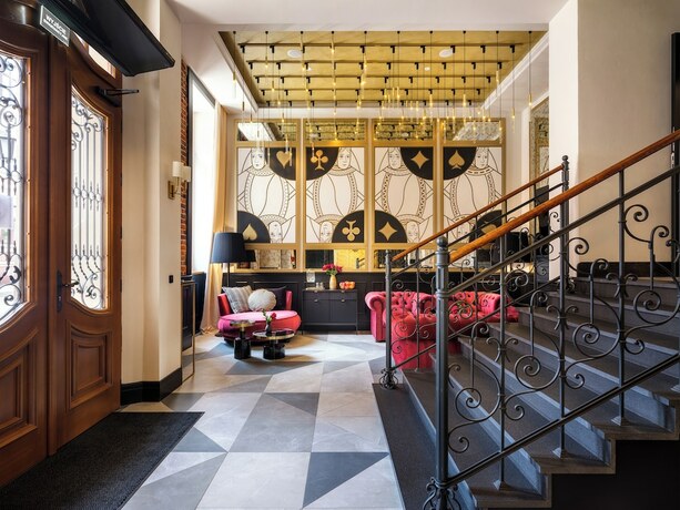 Imagen general del Hotel Golden Queen Aparthotel. Foto 9