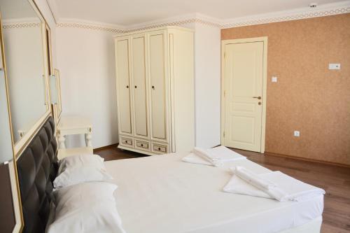 Imagen general del Hotel Golden Rainbow Beach. Foto 2