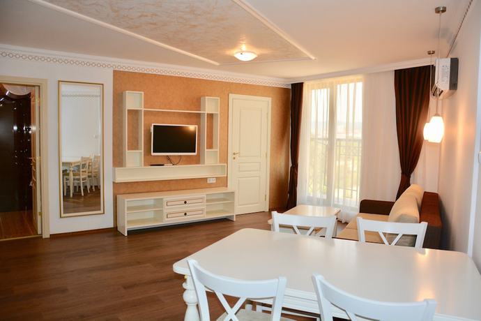 Imagen de la habitación del Hotel Golden Rainbow VIP Residence. Foto 17