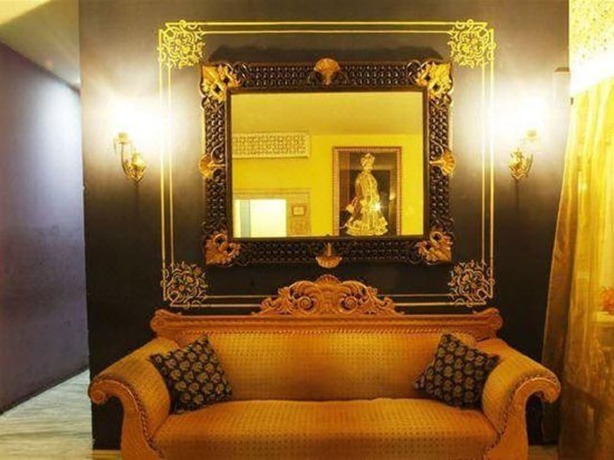 Imagen de los interiores del Hotel Golden Ram Vilas. Foto 17