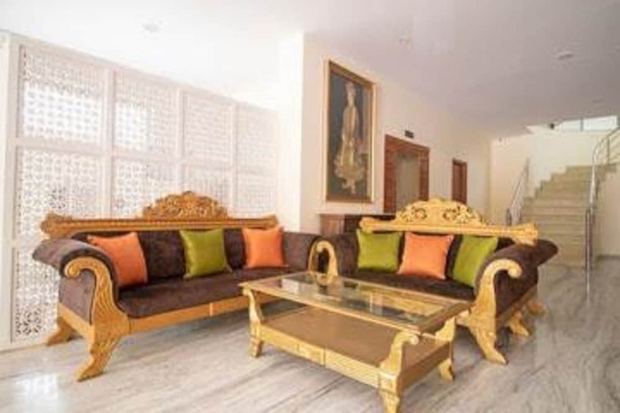 Imagen de los interiores del Hotel Golden Ram Vilas. Foto 18