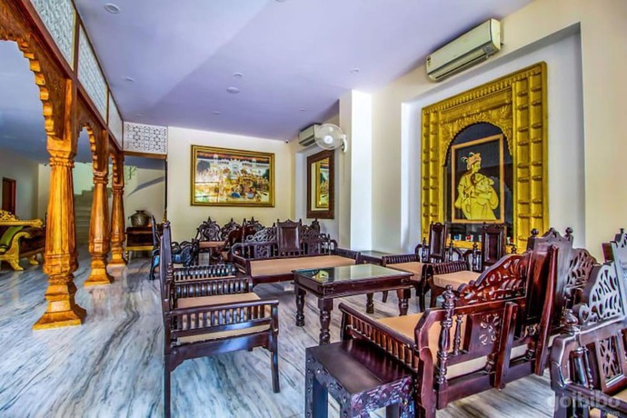 Imagen de los interiores del Hotel Golden Ram Vilas. Foto 19