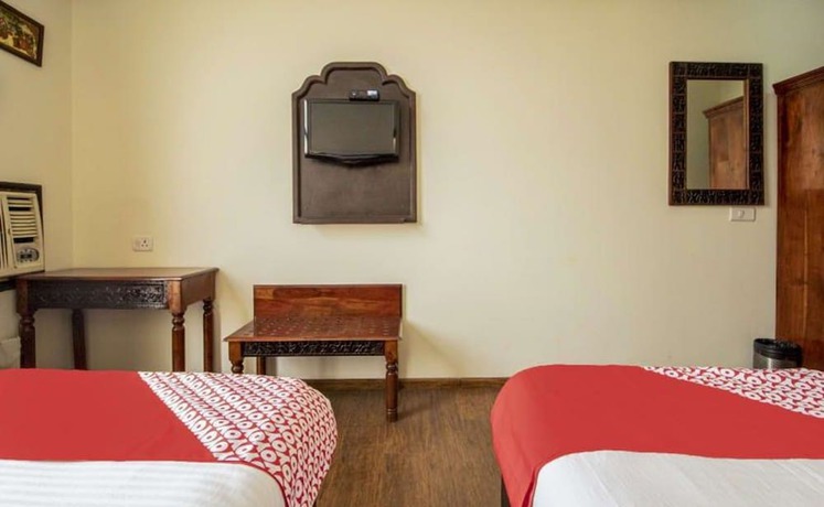 Imagen de la habitación del Hotel Golden Ram Vilas. Foto 14