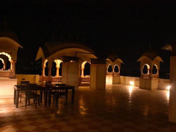 Imagen de los exteriores del Hotel Golden Ram Vilas. Foto 16