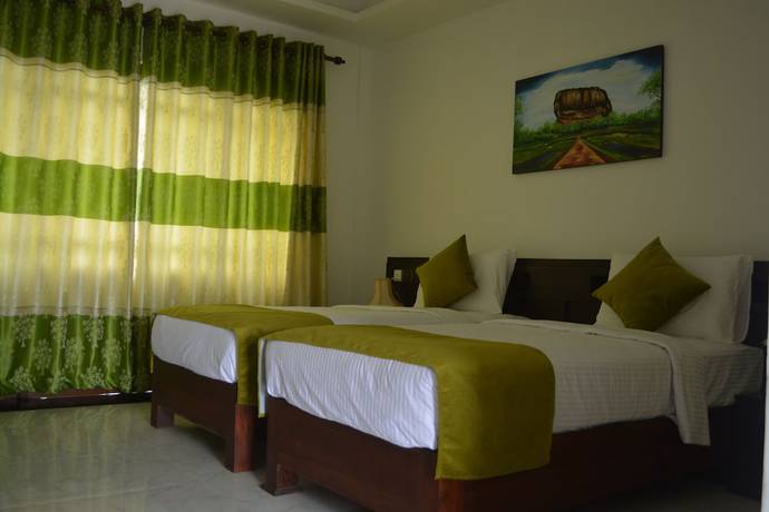 Imagen de la habitación del Hotel Golden Ray. Foto 8