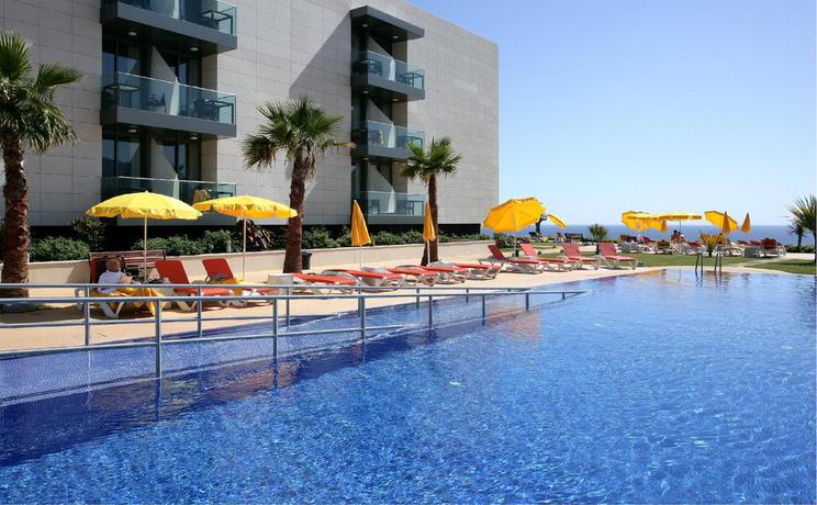 Imagen de la piscina del Hotel Golden Residence. Foto 22