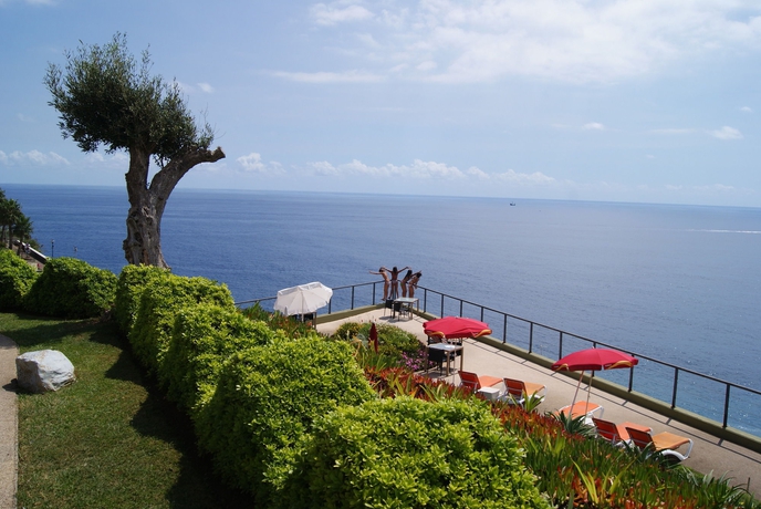 Imagen de los exteriores del Hotel Golden Residence. Foto 17