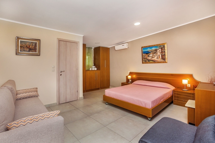 Imagen de la habitación del Hotel Golden Residence Family Resort. Foto 14