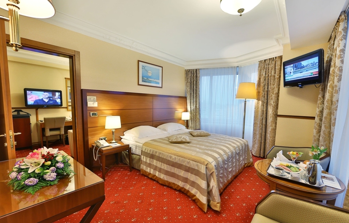 Imagen general del Hotel Golden Ring, Moscú. Foto 1