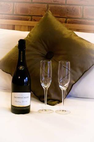 Imagen de la habitación del Hotel Golden River Motor Inn. Foto 5