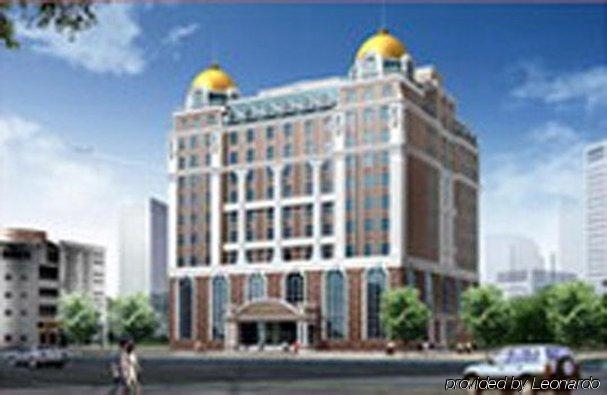 Imagen de los exteriores del Hotel Golden River View. Foto 8