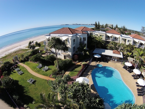 Imagen general del Hotel Golden Riviera Beach Resort. Foto 1