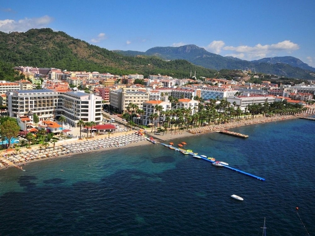 Imagen de los exteriores del Hotel Golden Rock Beach - All Inclusive. Foto 8