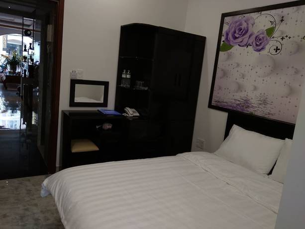 Imagen de la habitación del Hotel Golden Rum. Foto 10