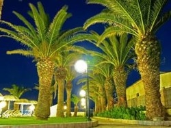 Imagen de los exteriores del Hotel Golden Sands, Aghios Georgios (Sur). Foto 4